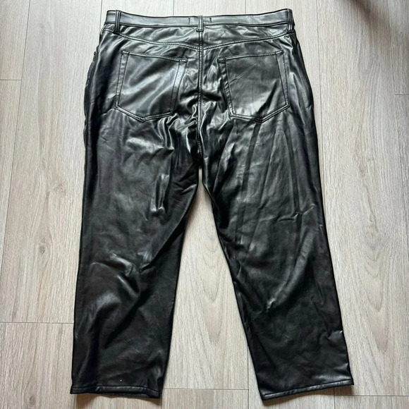 Abercrombie & Fitch The Ankle Straight Ultra High Rise 35 Black Faux Leather - Picture 9 of 11